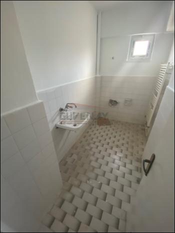 GÜVENAY - ÇORUM MERKEZ RÜSTEM EREN PARKI KARŞISI KİRALIK 2+1 DAİRE