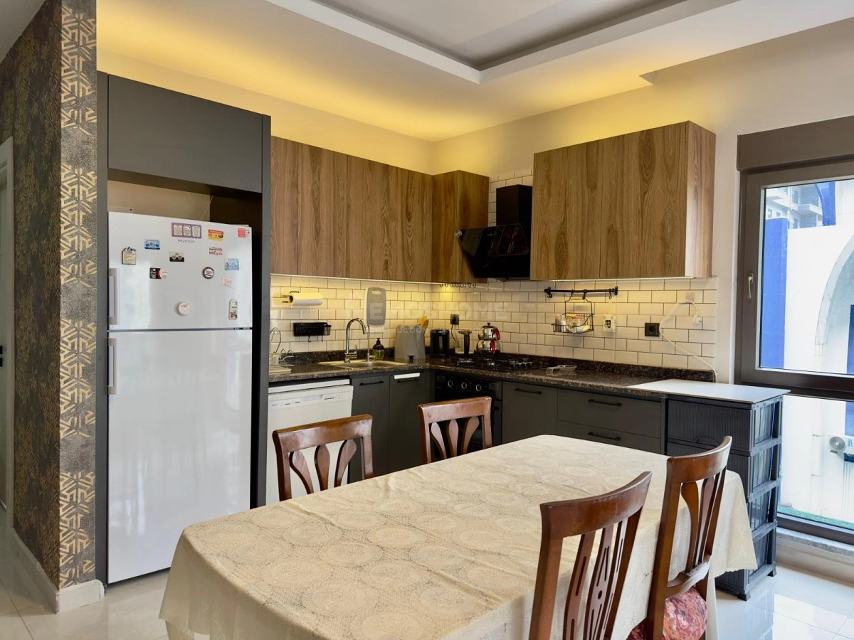 Gloria Residence Furnished 1+1 Apartment