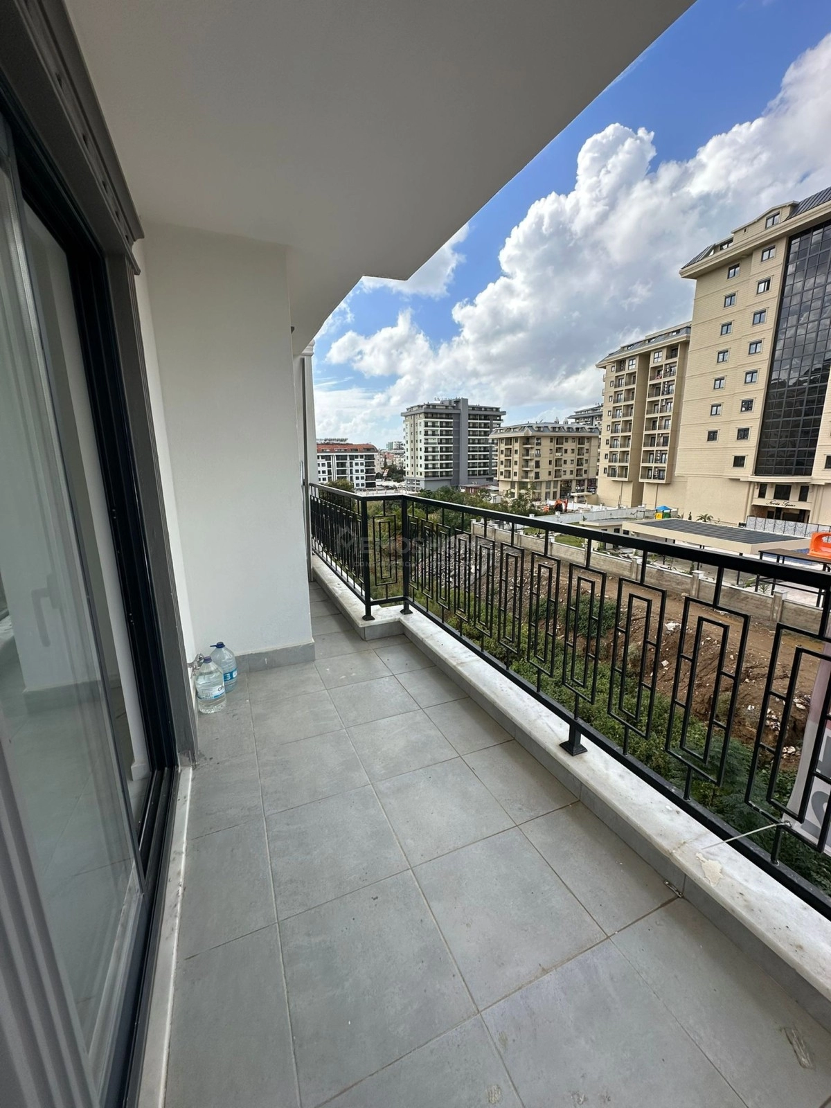 Best Life 10 1+1 Mahmutlar Apartment