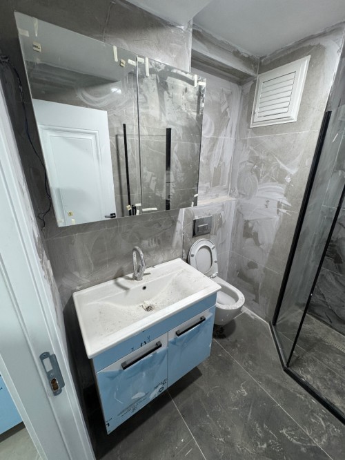 Binevler'de Metro'ya 1 Dk 2+1 Otoparklı Sıfır Satılık Daire