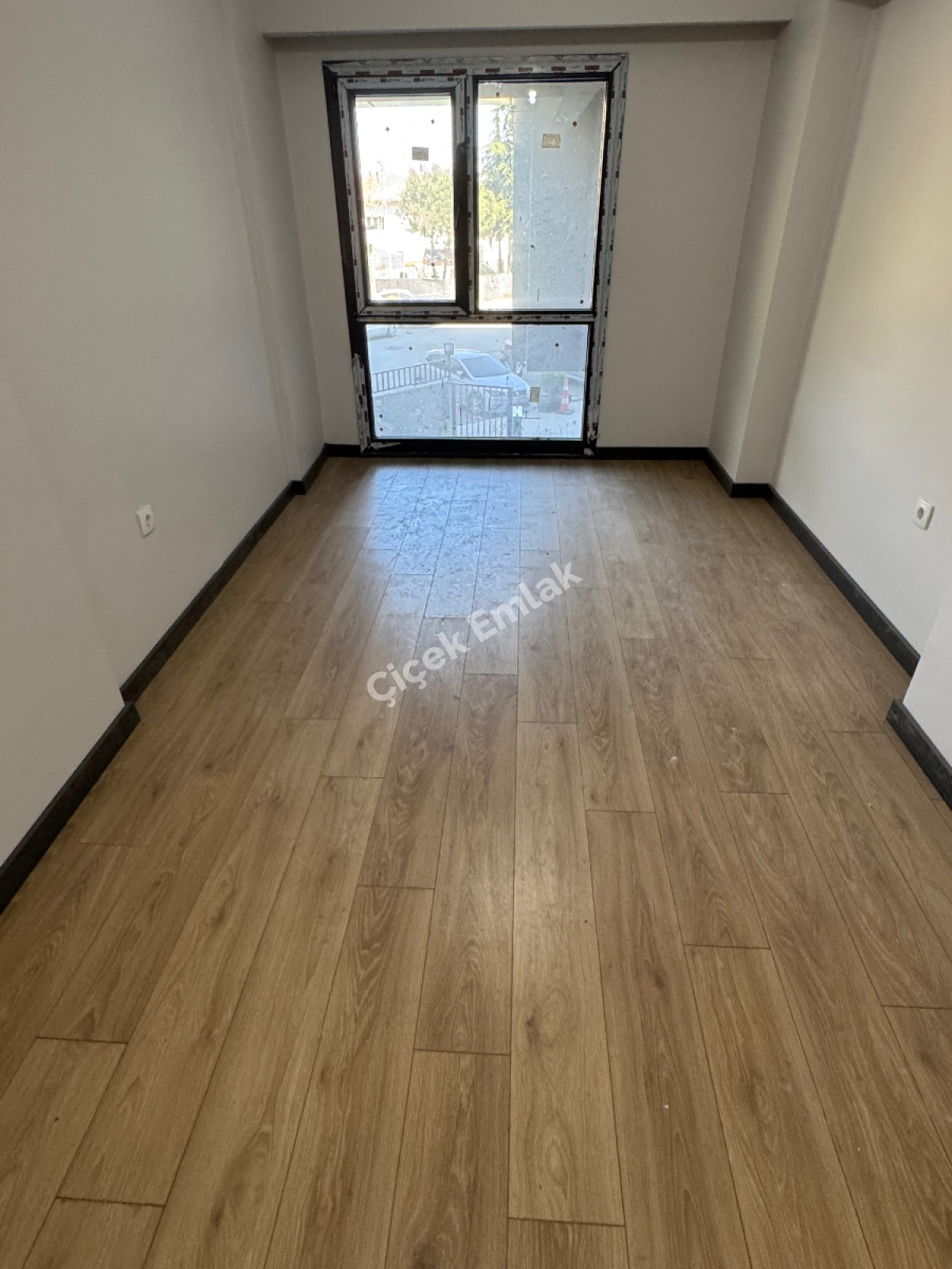 Akşemsettin Güvenlikli Site'de 2+1 Sıfır Satılık Daire