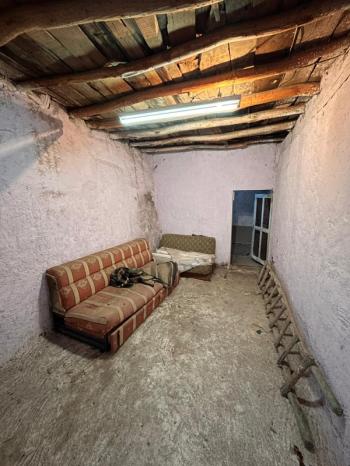 AFYON ÜÇOK EMLAKTAN SÜMER MAH 3+2 107M² SATILIK MÜSTAKİL EV 