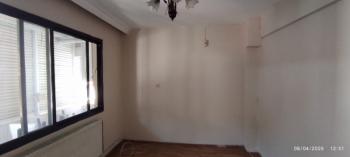 Antre Emlak'tan Kiralık Bahçelievler'de Bozyaka Hasataesi Yanı  Doğalgazlı 2+1 Geniş Daire