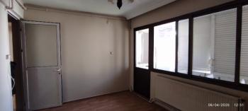 Antre Emlak'tan Kiralık Bahçelievler'de Bozyaka Hasataesi Yanı  Doğalgazlı 2+1 Geniş Daire