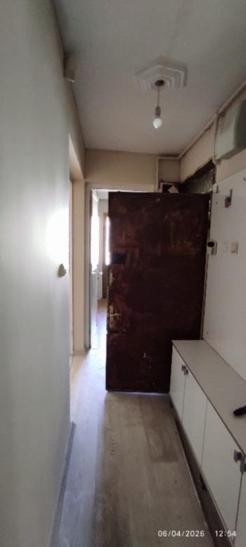 Antre Emlak'tan Kiralık Bahçelievler'de Bozyaka Hasataesi Yanı  Doğalgazlı 2+1 Geniş Daire