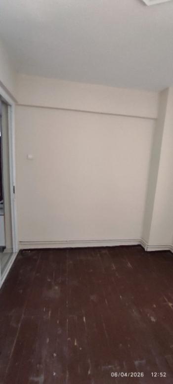 Antre Emlak'tan Kiralık Bahçelievler'de Bozyaka Hasataesi Yanı  Doğalgazlı 2+1 Geniş Daire