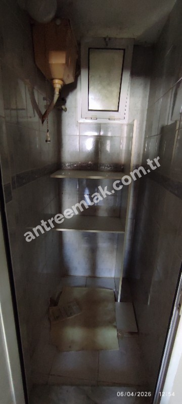 Antre Emlak'tan Kiralık Bahçelievler'de Bozyaka Hasataesi Yanı  Doğalgazlı 2+1 Geniş Daire