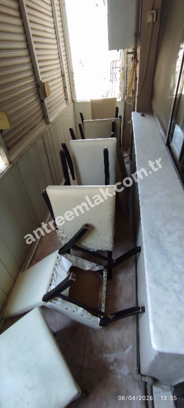 Antre Emlak'tan Kiralık Bahçelievler'de Bozyaka Hasataesi Yanı  Doğalgazlı 2+1 Geniş Daire