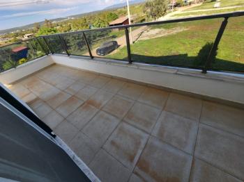 ALTINKUM MAHALLESİ’ NDE DENİZE YÜRÜME MESAFESİNDE | 5+1 AYRI MUTFAKLI | 2 GENİŞ BALKON + 2 BAHÇE | MÜSTAKİL OTOPARKLI 3 KATLI FIRSAT VİLLA!!!