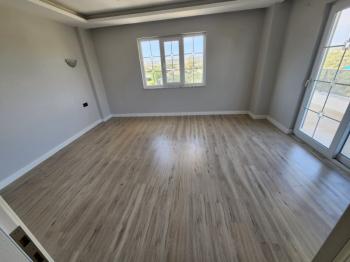 ALTINKUM MAHALLESİ’ NDE DENİZE YÜRÜME MESAFESİNDE | 5+1 AYRI MUTFAKLI | 2 GENİŞ BALKON + 2 BAHÇE | MÜSTAKİL OTOPARKLI 3 KATLI FIRSAT VİLLA!!!