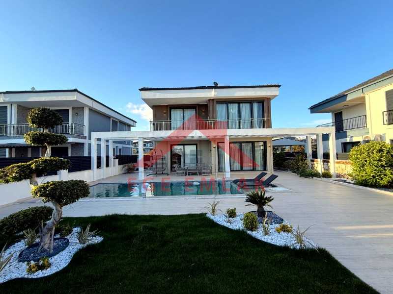 Didim'in En Uygun Tam Müstakil Eşyalı Villası