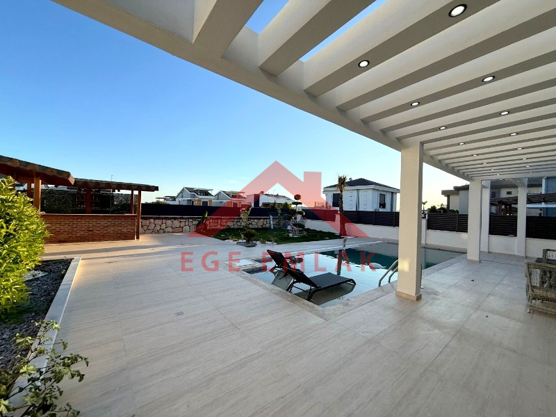 Didim'in En Uygun Tam Müstakil Eşyalı Villası