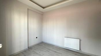 Elmas'tan Havuzlu Site İçerisinde Benzersiz Metrajlı 1+1