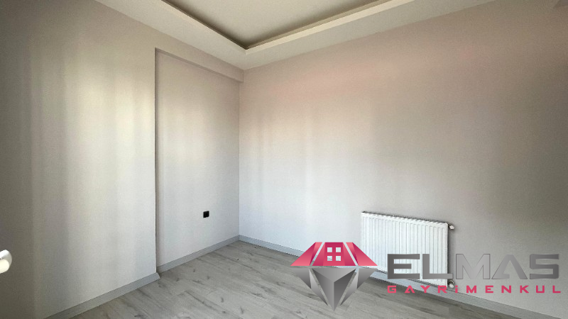 Elmas'tan Havuzlu Site İçerisinde Benzersiz Metrajlı 1+1