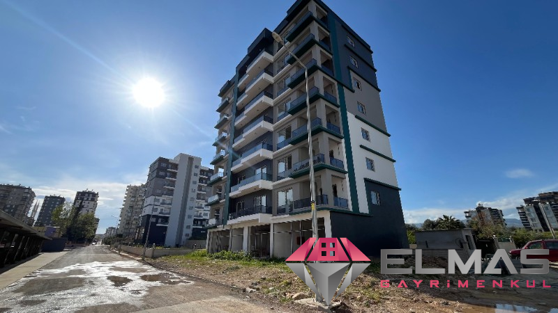 Elmas'tan Havuzlu Site İçerisinde Benzersiz Metrajlı 1+1