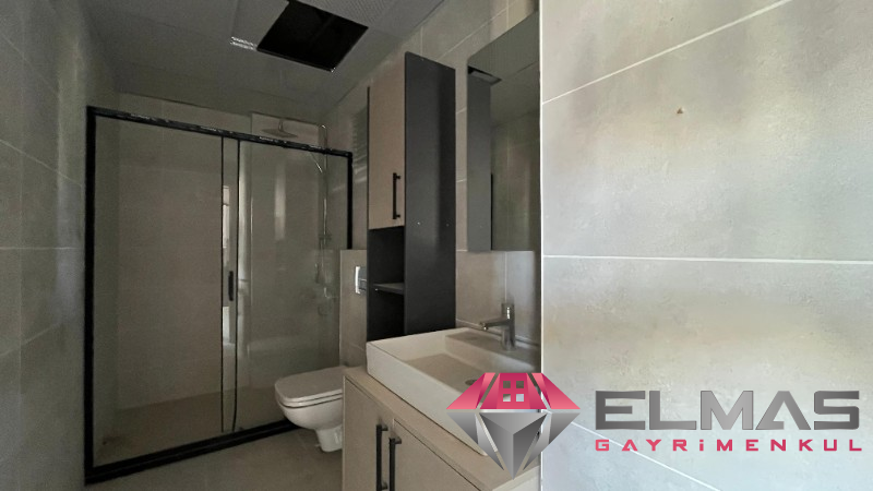 Elmas'tan Havuzlu Site İçerisinde Benzersiz Metrajlı 1+1