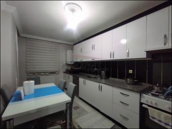 GÜVENAY - ÇORUM BAĞCILAR BOSNA PARKI KARŞISI EŞYALI SATILIK 3+1 DAİRE
