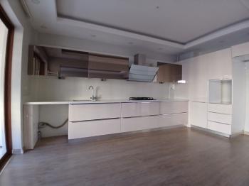 GÜVENAY - ÇORUM  ULUKAVAK MAH. EŞREF HOCA CADDESİ ÜZERİ  4+1 LÜKS KİRALIK DAİRE 