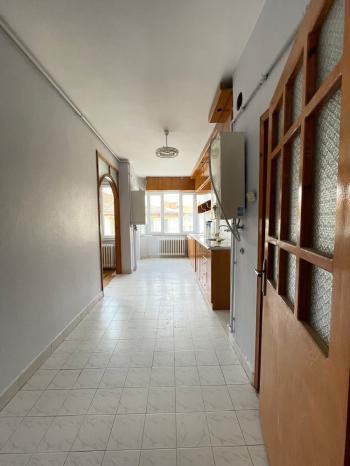 GÜVENAY - ÇORUM ULUKAVAK  MAH. DR.İLHAN GÜREL CADDESİ ÜZERİ 3+1 KİRALIK DAİRE 