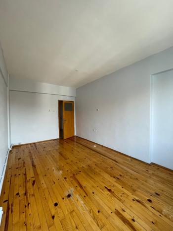 GÜVENAY - ÇORUM ULUKAVAK  MAH. DR.İLHAN GÜREL CADDESİ ÜZERİ 3+1 KİRALIK DAİRE 