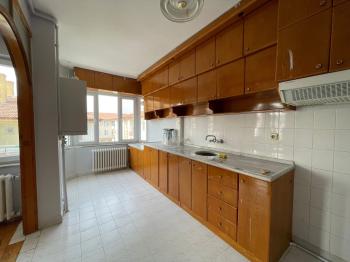 GÜVENAY - ÇORUM ULUKAVAK  MAH. DR.İLHAN GÜREL CADDESİ ÜZERİ 3+1 KİRALIK DAİRE 