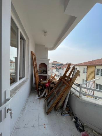 GÜVENAY - ÇORUM ULUKAVAK  MAH. DR.İLHAN GÜREL CADDESİ ÜZERİ 3+1 KİRALIK DAİRE 
