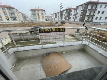 AFYON ÜÇOK EMLAKTAN MAREŞAL F ÇAKMAK MAH 3+1 115M²  SIFIR AYARINDA SATILIK DAİRE