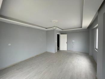 AFYON ÜÇOK EMLAKTAN MAREŞAL F ÇAKMAK MAH 3+1 115M²  SIFIR AYARINDA SATILIK DAİRE