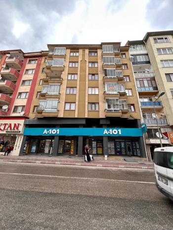 AFYON ÜÇOK EMLAKTAN DUMLUPINAR MAH TEMİZ BALKIMLI GENİŞ 4+1 171M² SATILIK DAİRE 