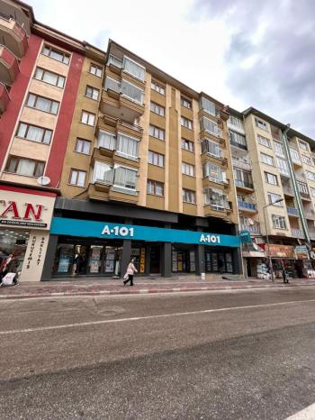 AFYON ÜÇOK EMLAKTAN DUMLUPINAR MAH TEMİZ BALKIMLI GENİŞ 4+1 171M² SATILIK DAİRE 