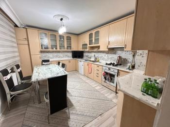 AFYON ÜÇOK EMLAKTAN DUMLUPINAR MAH TEMİZ BALKIMLI GENİŞ 4+1 171M² SATILIK DAİRE 