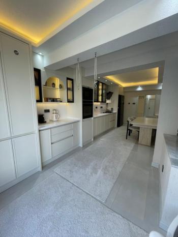 AFYON ÜÇOK EMLAKTAN ERKMEN DE SIFIR AYARINDA 3+1 130M² SATILIK DAİRE 