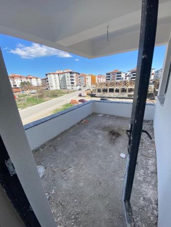 GÜVENAY - ÇORUM ULUKAVAK MAH. SÖGÜTLÜ EVLER MEVKİ SATILIK DAİRE 