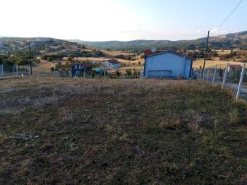 GÜVENAY -  ÇORUM YAKUPARPA KÖYÜ YATIRIMLIK VE HOBİ BAHÇESİNE UYGUN PARSEL