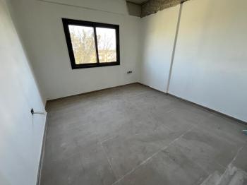 GÖNYELİDE TÜRK MALI SATILIK DAİRE 