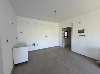 GÖNYELİDE TÜRK MALI SATILIK DAİRE 