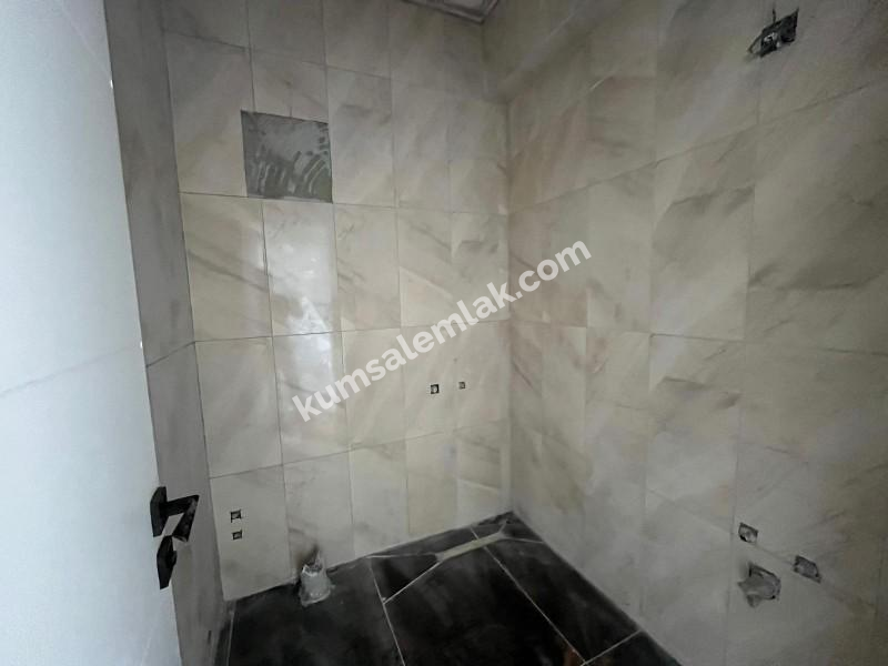 GÖNYELİDE TÜRK MALI SATILIK DAİRE 