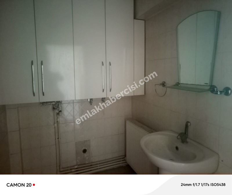 MUDANYA HALİTPAŞA'DA 3 KATLI BİNADA 75 M2 3.KAT  1+1 KİRALIK DAİRE