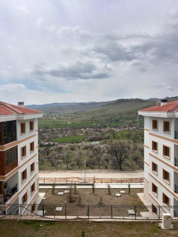 AFYON ÜÇOK EMLAKTAN KANLICA GÖKÇE TOKİ KONUTLARINDA SIFIR 2+1 80M² KİRALIK DAİRE 