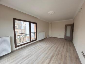 AFYON ÜÇOK EMLAKTAN KANLICA GÖKÇE TOKİ KONUTLARINDA SIFIR 2+1 80M² KİRALIK DAİRE 
