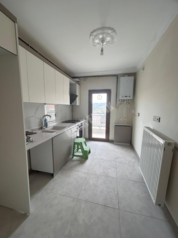 AFYON ÜÇOK EMLAKTAN KANLICA GÖKÇE TOKİ KONUTLARINDA SIFIR 2+1 80M² KİRALIK DAİRE 