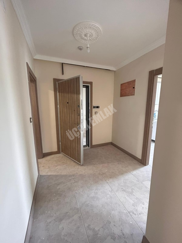 AFYON ÜÇOK EMLAKTAN KANLICA GÖKÇE TOKİ KONUTLARINDA SIFIR 2+1 80M² KİRALIK DAİRE 