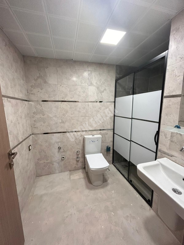 AFYON ÜÇOK EMLAKTAN KANLICA GÖKÇE TOKİ KONUTLARINDA SIFIR 2+1 80M² KİRALIK DAİRE 