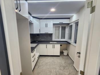 ÇAMLIK MAHALLESİ’NDE DENİZE SADECE 500 METRE! 2+1 AYRI MUTFAK | YENİ TADİLATLI | LÜKS YAPILI FIRSAT DAİRE!