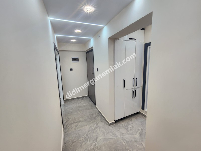 ÇAMLIK MAHALLESİ’NDE DENİZE SADECE 500 METRE! 2+1 AYRI MUTFAK | YENİ TADİLATLI | LÜKS YAPILI FIRSAT DAİRE!
