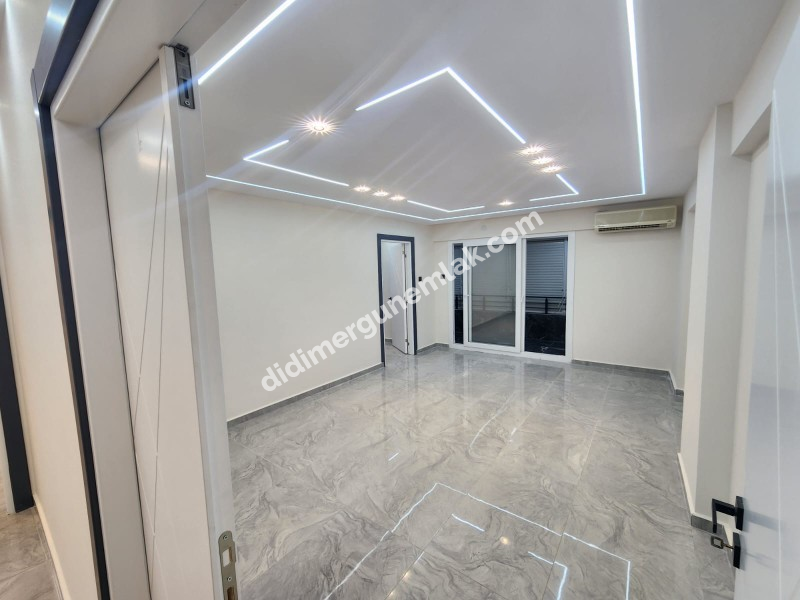 ÇAMLIK MAHALLESİ’NDE DENİZE SADECE 500 METRE! 2+1 AYRI MUTFAK | YENİ TADİLATLI | LÜKS YAPILI FIRSAT DAİRE!