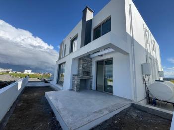 Lefkoşa Batıkent'de TÜRK KOÇANLI 3+1 Satılık İkiz Villa