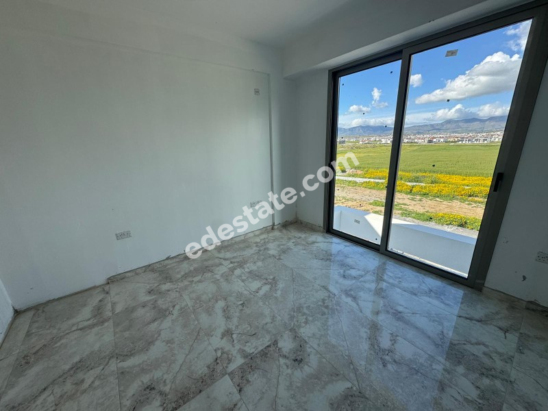 Lefkoşa Batıkent'de TÜRK KOÇANLI 3+1 Satılık İkiz Villa