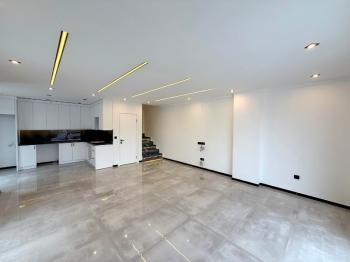 Didim Efeler Mahallesinde Satılık 3+1 Villa