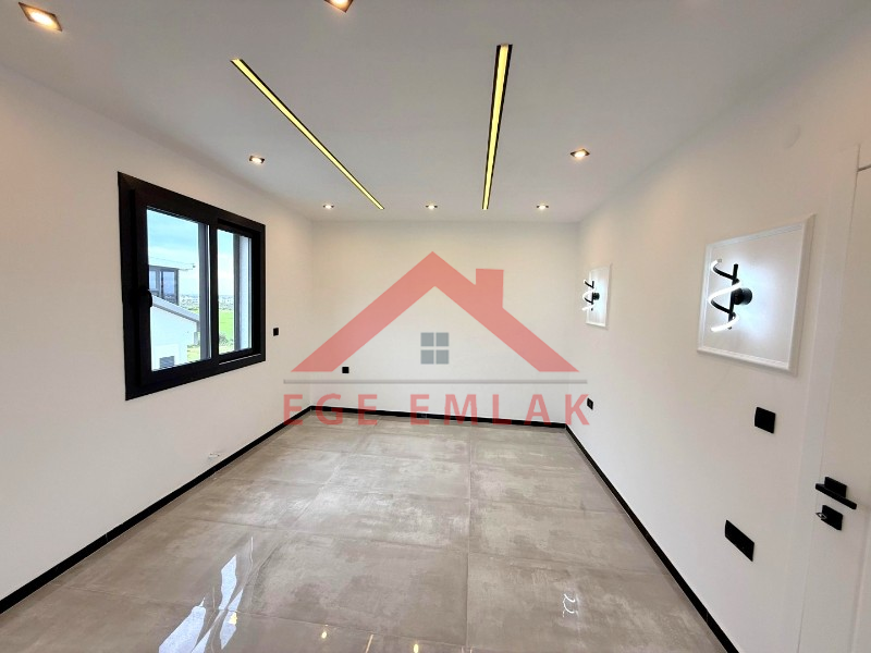 Didim Efeler Mahallesinde Satılık 3+1 Villa